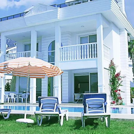 Hisarpark B Villa *